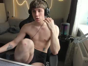 slippery_baby every day cam