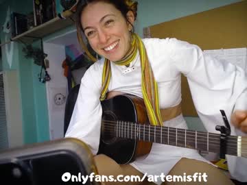 girl artemisfit image #1395191