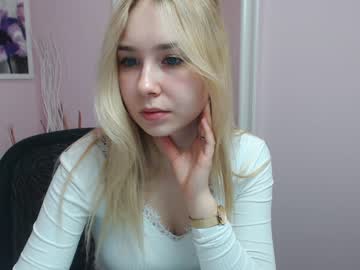 girl lila_page image #1097638