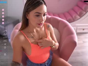 girl ashlyeroberts1 image #2728024