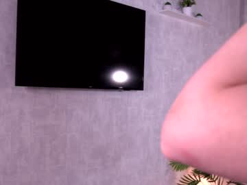 ellys_ every day cam