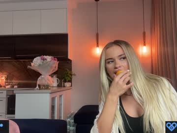 julia_rle every day cam