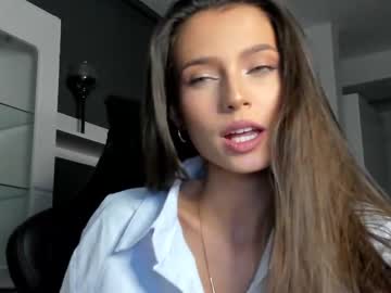 girl isia_slay image #3350773