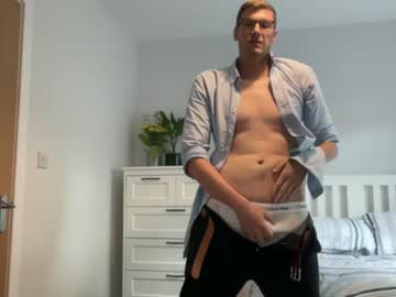 man sixfteight image #3945682