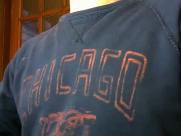 man il_undercover image #854465