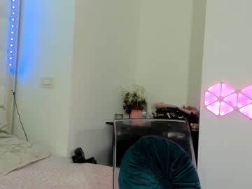 girl hotfallingdevil image #3259888