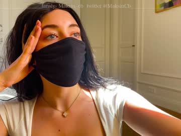 girl maksin_cb image #2096930