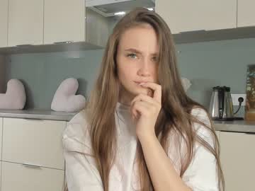 girl miaaperry image #3776766