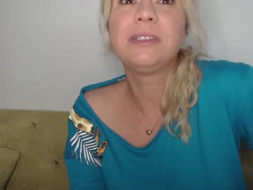 girl kiradivine image #2937178