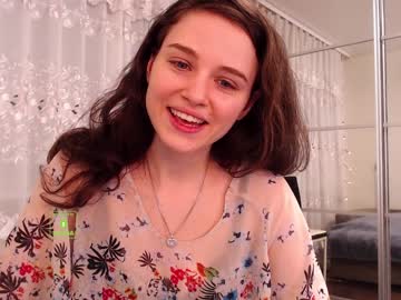 girl demurelixir image #1230181