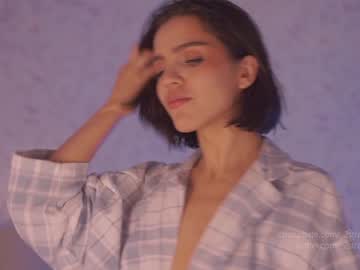 girl _2strangers image #2788485