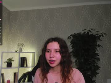 girl gwen_bloom image #1723664