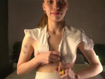 girl normabranch image #4074815