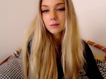 girl pervyblonde image #1751628
