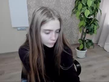 dark__doll every day cam
