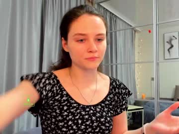 girl demurelixir image #1710964