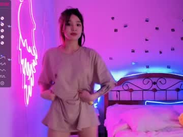 girl aisneon image #1455366