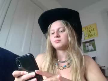 girl scartit image #372628