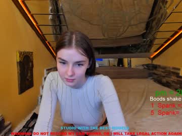 girl sara__coy image #445126