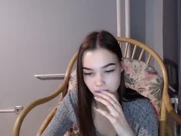 lavanda_mia every day cam