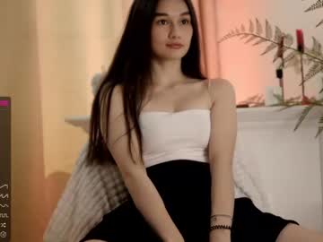 girl juliepenningtona image #3933378