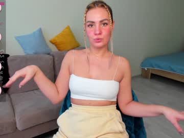 girl mia___more image #3300452