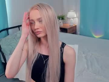 girl keeleyellick image #4018144