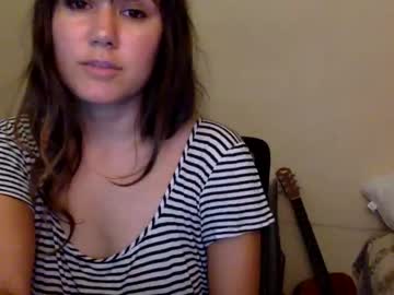 girl ericarae91 image #2129416