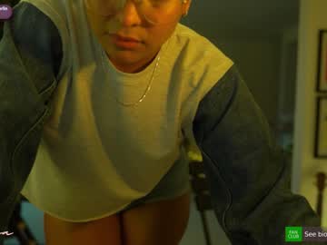 girl arletnoa image #461827