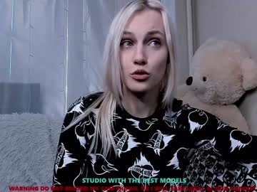 stella_blush every day cam