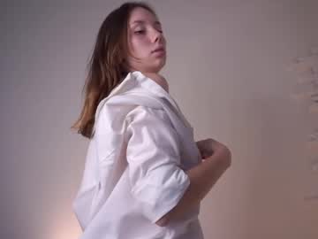 girl ainsleygentile image #4002108