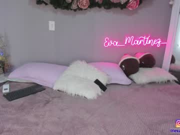 girl eva_martinez_ image #805450