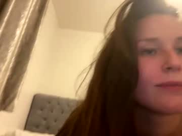 couple makemesquirtbaby69 image #1538682