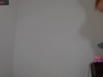 misty_humps every day cam