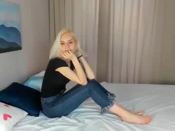 girl emmabridges image #3911807
