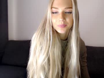 girl pervyblonde image #2841297