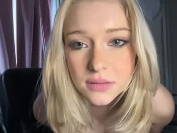 girl victoriarrose image #3930634