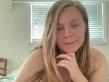 girl honeymoore image #3933410