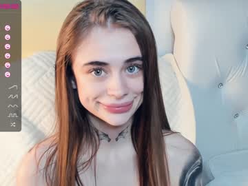 girl evalanis image #2453220