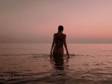 girl urfavflwers image #3604511