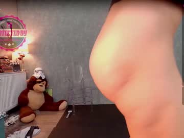 girl monkeylina image #457566