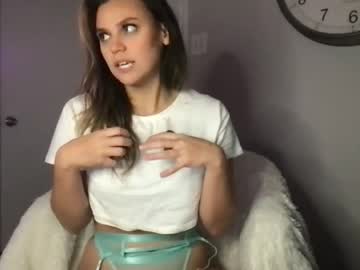 girl shellylynn98 image #3033625