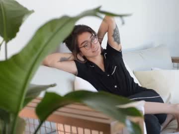 girl lizmreow image #1013863