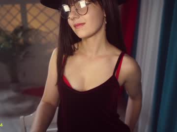 girl excitease image #2647039