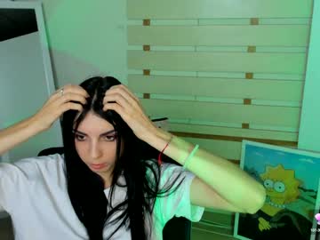 girl emilie_shy image #4019830