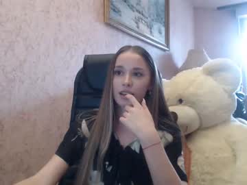 girl ariana_777 image #1700684