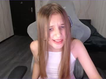 girl kylie_mine image #2772438