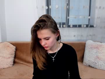 girl _emilia_a image #933811
