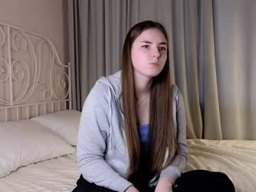 on_the_soft_pillow every day cam