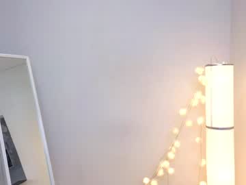 kiya_mi every day cam